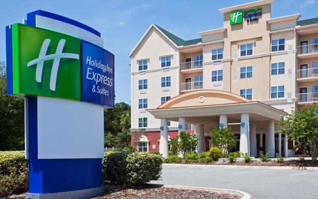 Holiday Inn Express & Suites Lakeland North - I-4, an IHG Hotel