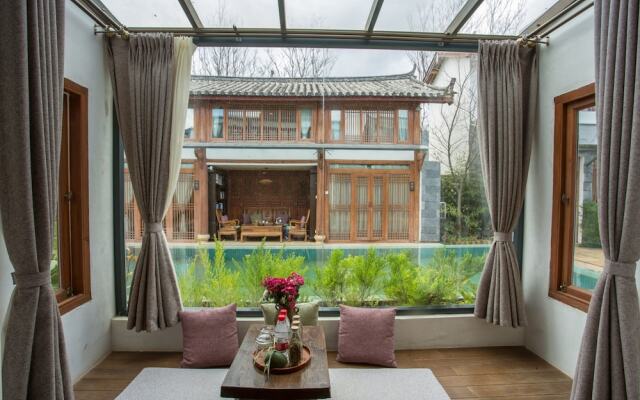 Yunzhong Baisha Lijiang Inn
