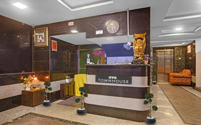 OYO Townhouse 889 Orchid Sankrish Velachery