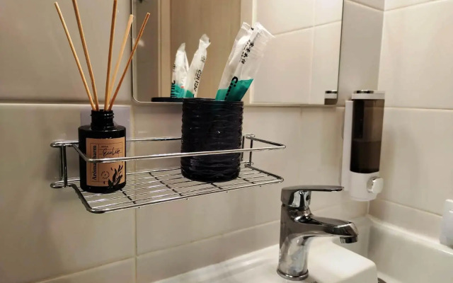 Квартира у метро Молодежная