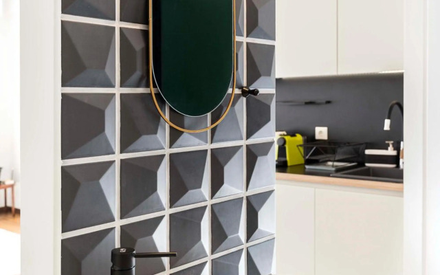 Athens' Best Location- Stunning & Spacious Studio