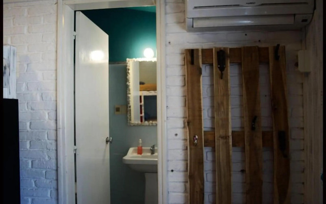 Pastora Suites & Hostel