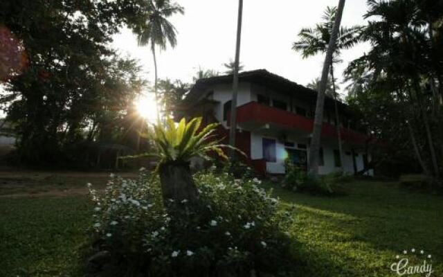 Okay Goldi guest house