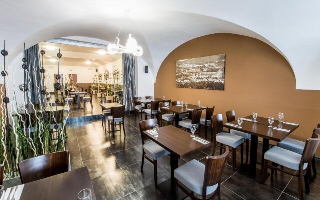 Hotel U lva