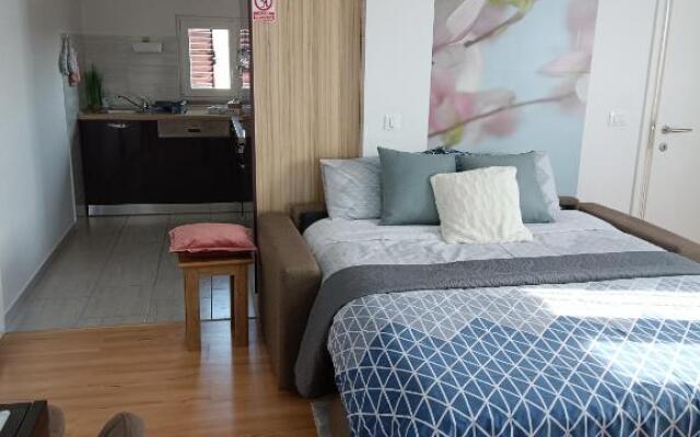 Studio Apartment Dorina