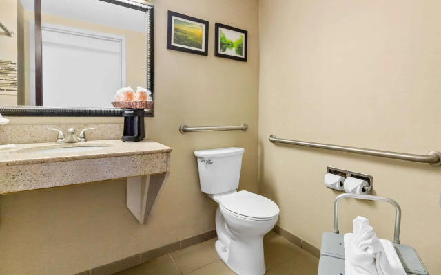 Comfort Suites Lumberton