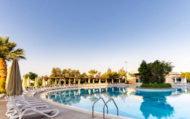 Seamelia Beach Resort Hotel & Spa