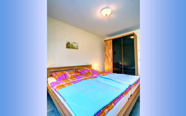 Haus Werder Wohnung 2 mit Kamin