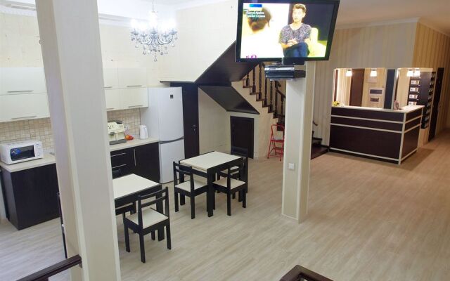 New Life Luxury Hostel