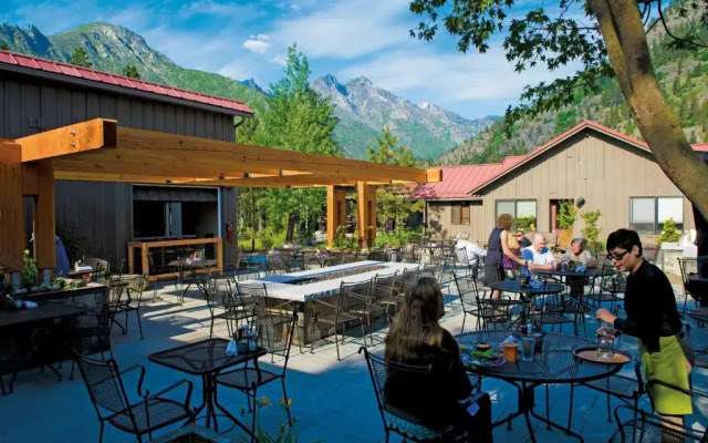 Sleeping Lady Mountain Resort