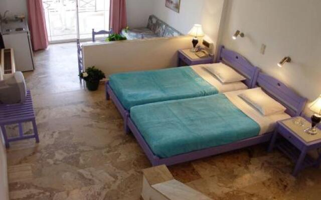 Doreen Suites