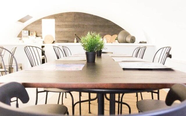 Procyon Boutique & Suites