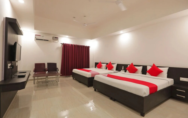 OYO 43440 Hotel Belmorrise