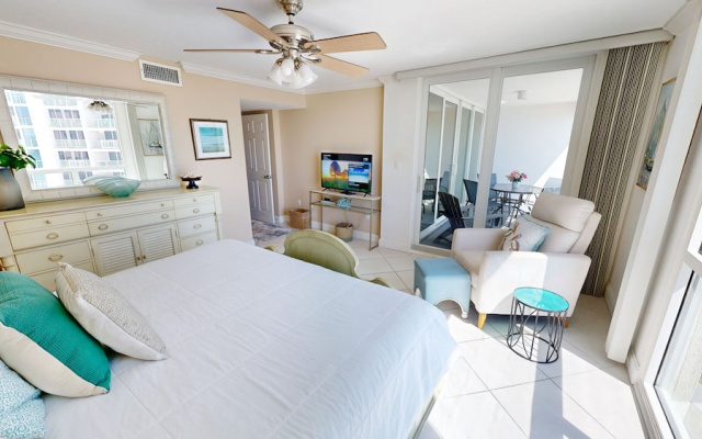 Shoreline Towers 2063 2 Bedroom Condo