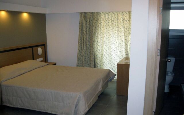 Mimosa Suites