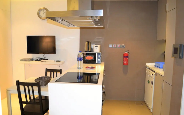 Ascapes  West Avenue Tower