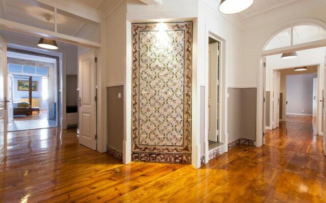 Camoes by Central Hill Apartments