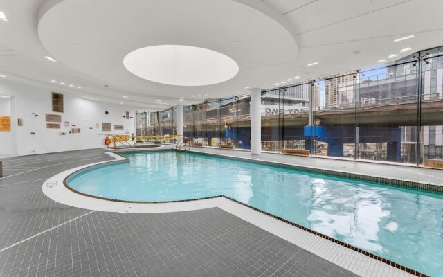 Stallion Suites Opp CN Tower & Scotiabank Arena