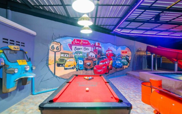 Rest House Supercar Pool Villa