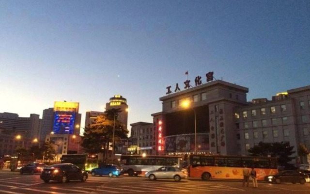 F City Hotel (Gongzhuling Railway Station)