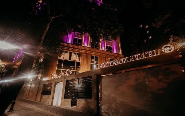 Wisteria Grand Hotel