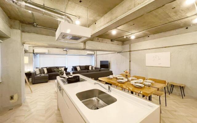 Up to 10p 1 min Peace Park, Wonderful huge house !