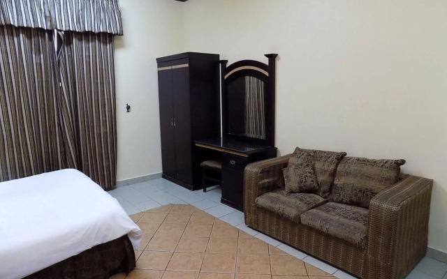 Al Yamama Palace - Hijab Branch 6