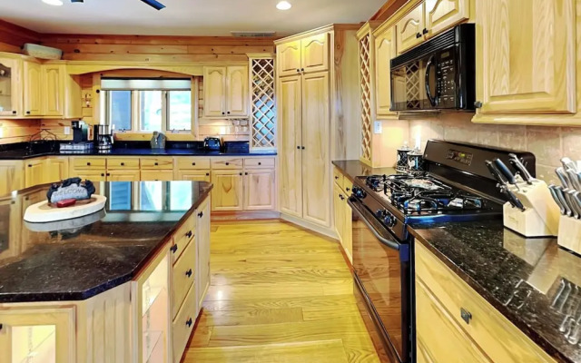 Magnificent Mountain Lodge