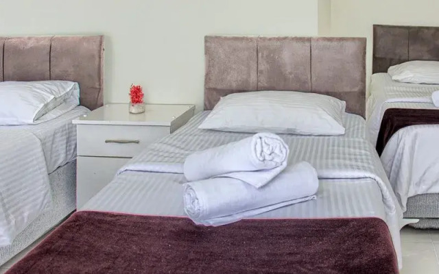 Yeniciftlik Otel