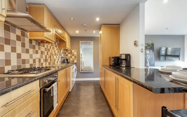 Executive 7 Apartments