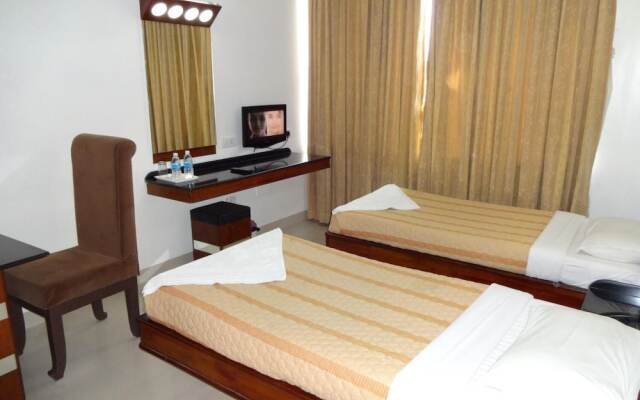 Lotus A Pondy Hotel