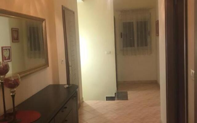 Lovely 2 bedroom apartment