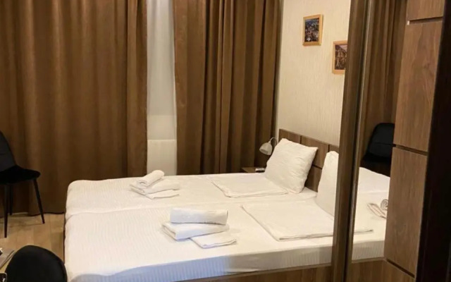 Guest House on Avlabari Street 12