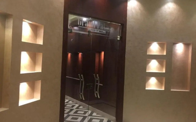 Grand Palace Hotel
