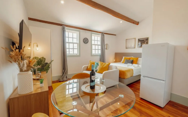 Downtown Suite G by Vacationy