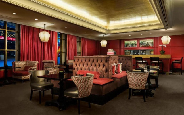 The Michelangelo Hotel