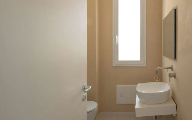 Sea Frame Design Apartments with Pool by Wonderful Italy