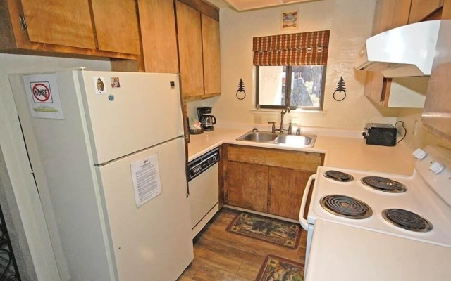 3411 Pine Hill Road 3 Bedroom Home by RedAwning