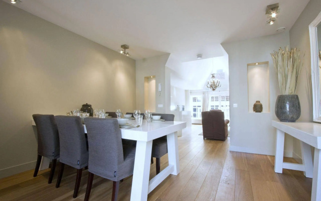 City Centre VIP Apartments