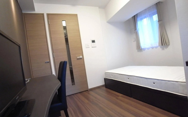 Concieria Shimbashi Crossia