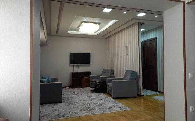 Apartment Center 1