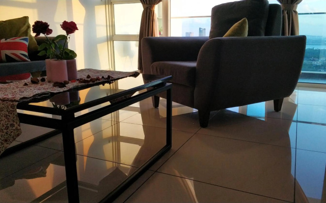 Ais-Kacang Sweet Home Pinnacle Tower – Balcony – Johor Bahru