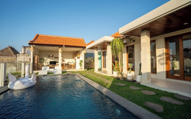 Kome Adorable 2BR Villa Pererenan