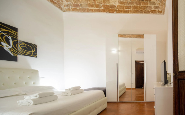 Lian Home in Florence by Mmega