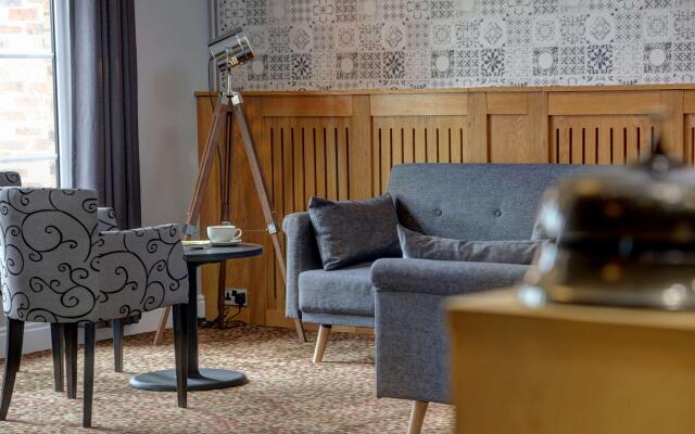 Allerton Court Hotel