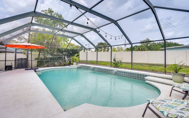 Contemporary Lutz Home: Private Pool, Pet Friendly