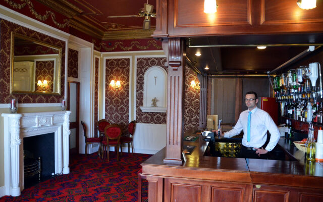 Luccombe Manor Country House Hotel