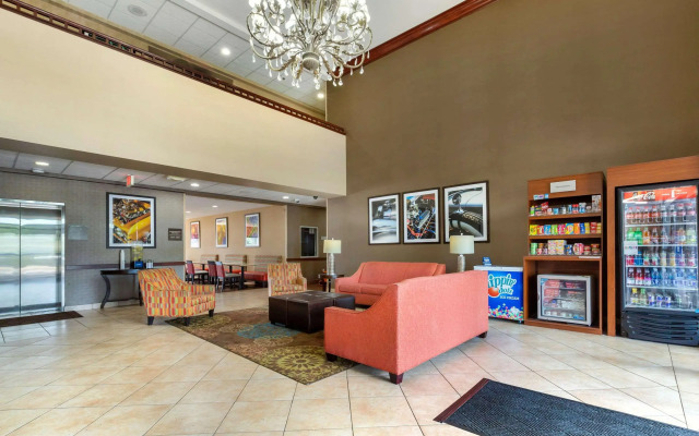 Comfort Suites Southfield/Detroit