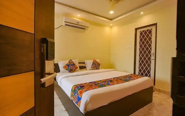 Fabhotel Saravana Executive