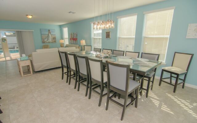 The Shire 6 Bedroom House w Pool - 4705TS